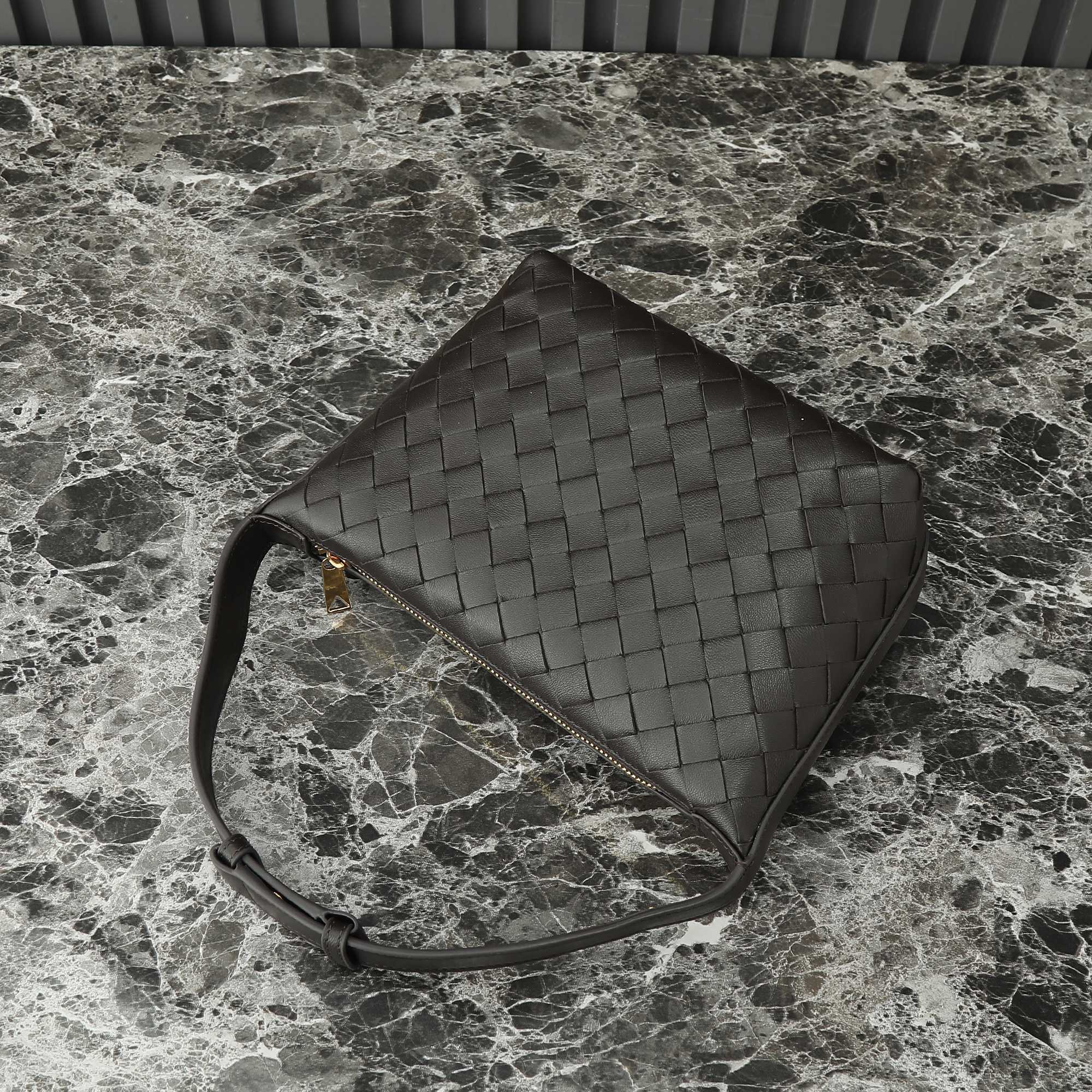 Bottega Veneta Hobo Bags